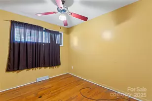 2515 Alleghany St, Charlotte, NC 28208 - Photo 11