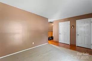 2515 Alleghany St, Charlotte, NC 28208 - Photo 5