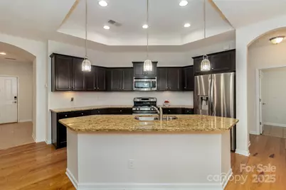 4423 Parkgate Drive, Matthews, NC 28105 - Photo 5