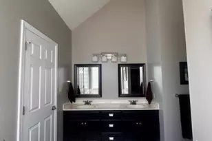 5665 Gold Creek Bay Dr, Hickory, NC 28601 - Photo 17