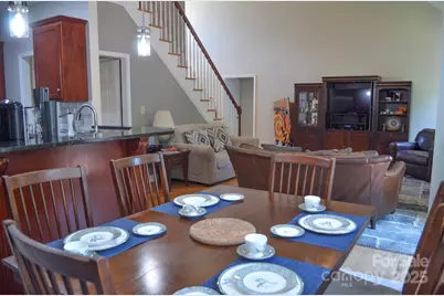 5665 Gold Creek Bay Drive, Hickory, NC 28601 - Photo 5