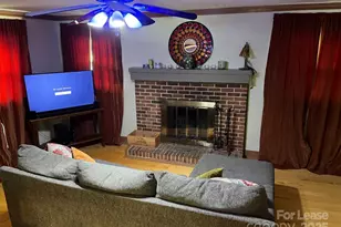 6734 Knollgate Dr, Charlotte, NC 28212 - Photo 5