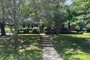 6734 Knollgate Dr, Charlotte, NC 28212 - Photo 1