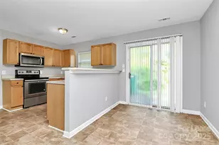 5750 Laborde Ave, Charlotte, NC 28269 - Photo 5