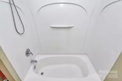 5750 Laborde Avenue, Charlotte, NC 28269 - Photo 19