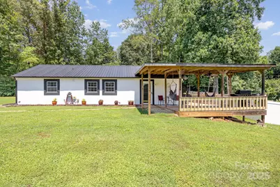 307 Pinehaven Drive, Lexington, NC 27292 - Photo 1