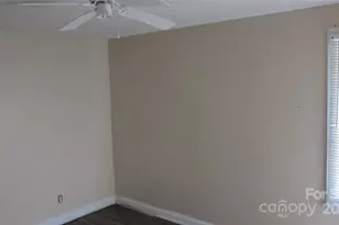 127 Hill St, Mooresboro, NC 28114 - Photo 15