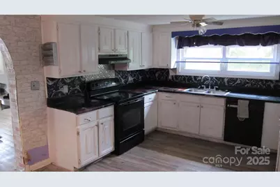 127 Hill Street, Mooresboro, NC 28114 - Photo 7