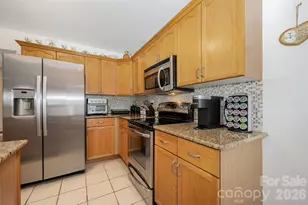 2000 Linstead Dr, Indian Trail, NC 28079 - Photo 9