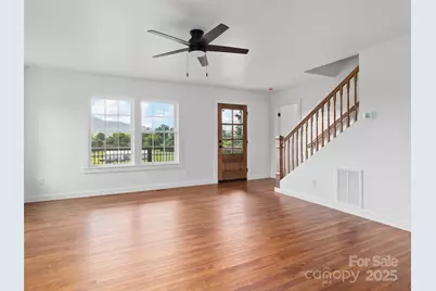 111 Dawn Drive, Waynesville, NC 28786 - Photo 15