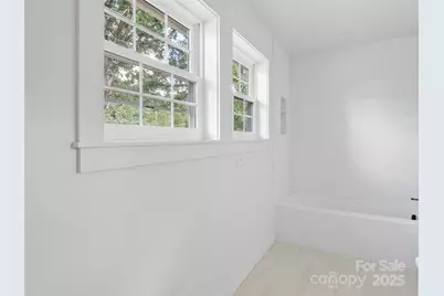 111 Dawn Drive, Waynesville, NC 28786 - Photo 25