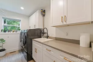 6527 Burlwood Rd, Charlotte, NC 28211 - Photo 27