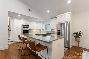 6527 Burlwood Rd, Charlotte, NC 28211 - Photo 17