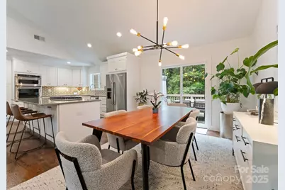 6527 Burlwood Road, Charlotte, NC 28211 - Photo 9