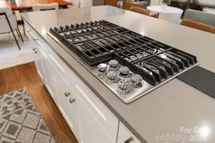 6527 Burlwood Rd, Charlotte, NC 28211 - Photo 13