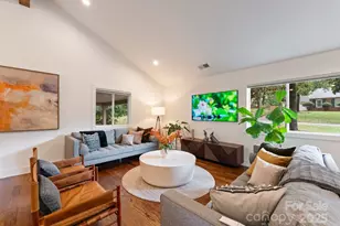 6527 Burlwood Rd, Charlotte, NC 28211 - Photo 7