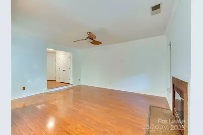 19827 Henderson Road #B, Cornelius, NC 28031 - Photo 9