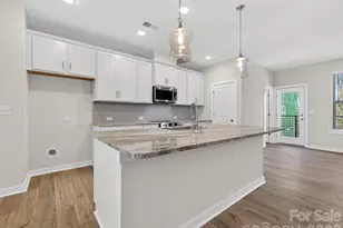 1515 Lithium Ln, Charlotte, NC 28211 - Photo 7