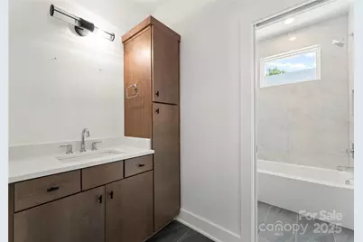 1725 Seifert Circle, Charlotte, NC 28205 - Photo 23