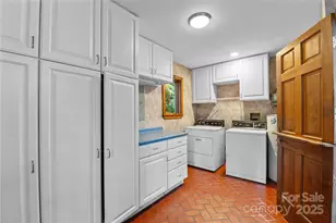 32 Delano Rd, Asheville, NC 28805 - Photo 15