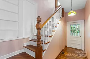 32 Delano Rd, Asheville, NC 28805 - Photo 17