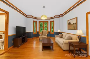 32 Delano Rd, Asheville, NC 28805 - Photo 3