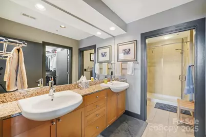505 E 6th Street #1001, Charlotte, NC 28202 - Photo 29