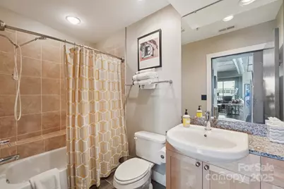 505 E 6th Street #1001, Charlotte, NC 28202 - Photo 33