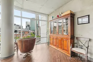 505 E 6th St, Charlotte, NC 28202 - Photo 21