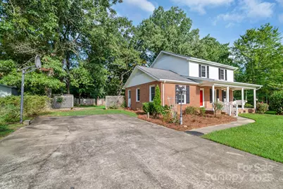 2470 Country Club Drive, Lancaster, SC 29720 - Photo 9