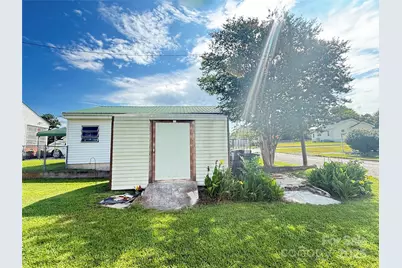 3 Underwood Avenue, Great Falls, SC 29055 - Photo 13