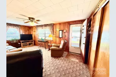 3 Underwood Avenue, Great Falls, SC 29055 - Photo 23