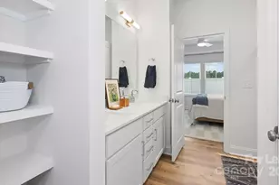 9100 Bluedale Rd, Charlotte, NC 28216 - Photo 15