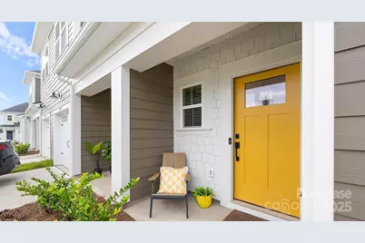 9100 Bluedale Road #Beechwood, Charlotte, NC 28216 - Photo 3