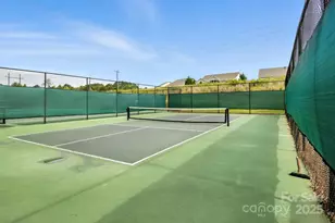 8156 Merryvale Ln, Charlotte, NC 28214 - Photo 33