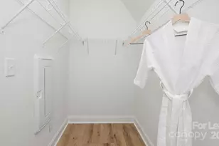 9100 Bluedale Rd, Charlotte, NC 28216 - Photo 21