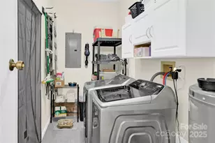 159 Bowman Rd, Statesville, NC 28625 - Photo 13