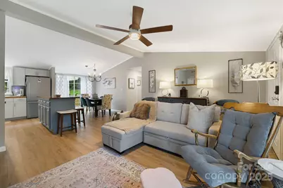 20 Timbers Edge Lane, Fairview, NC 28730 - Photo 5