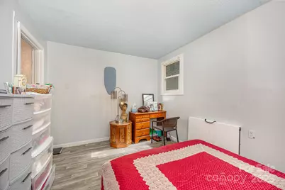 1110 Wall Street, Statesville, NC 28677 - Photo 15