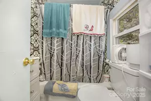 1110 Wall St, Statesville, NC 28677 - Photo 19