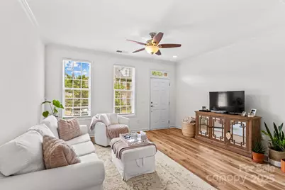 15879 Sharon Dale Drive, Davidson, NC 28036 - Photo 3