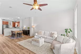 15879 Sharon Dale Dr, Davidson, NC 28036 - Photo 5