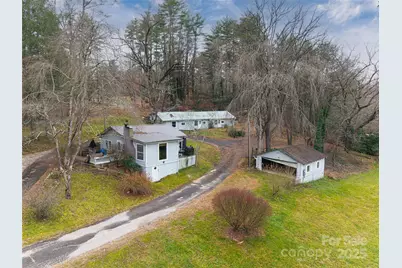 57 Twin Ponds Lane, Hendersonville, NC 28739 - Photo 19