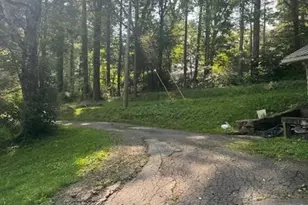 57 Twin Ponds Ln, Hendersonville, NC 28739 - Photo 9