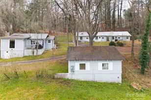 57 Twin Ponds Ln, Hendersonville, NC 28739 - Photo 23