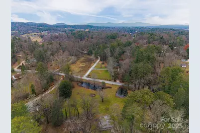 57 Twin Ponds Lane, Hendersonville, NC 28739 - Photo 15