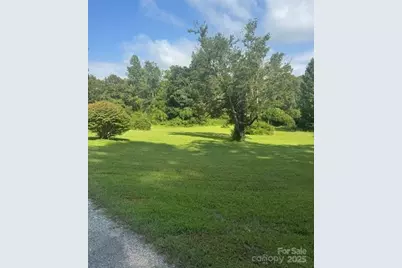 57 Twin Ponds Lane, Hendersonville, NC 28739 - Photo 3