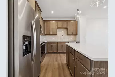 7216 Westrow Avenue #32, Charlotte, NC 28278 - Photo 11