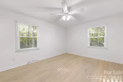 1840 Stoneyridge Drive, Charlotte, NC 28214 - Photo 29