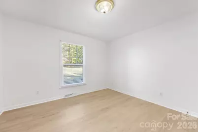 1840 Stoneyridge Drive, Charlotte, NC 28214 - Photo 17